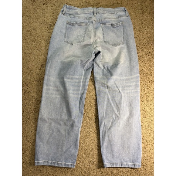 Vera Wang Jeans Crop Women 10 Distressed Light Blue Denim Straight Leg Baggy - Picture 6 of 6